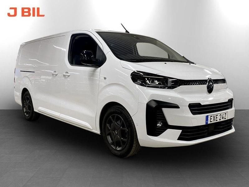 Vit Begagnad 2024 Citroën e-Jumpy Business Class Minibuss | 459 900 kr (Superpris) - Bild 1/3