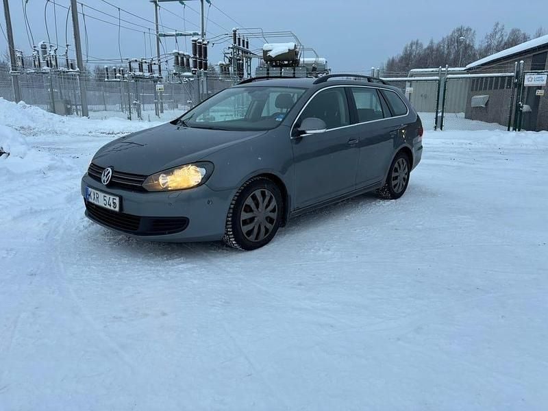 Begagnad 2010 VW Golf Kombi | 55 000 kr (Marknadspris) - Bild 1/4