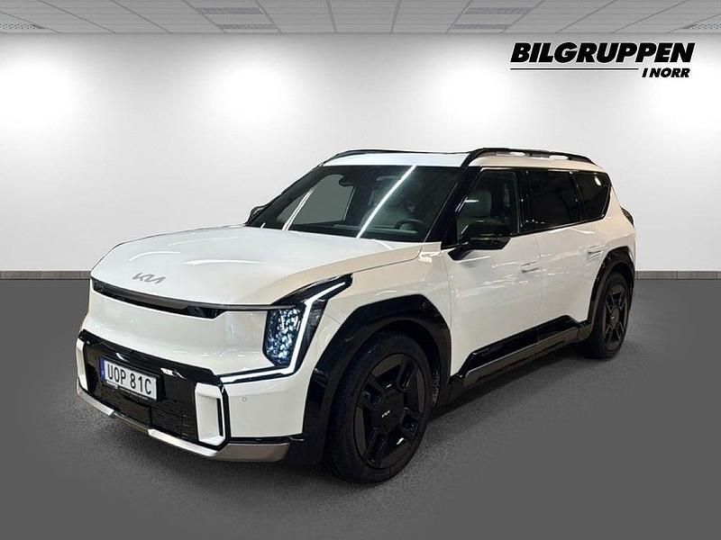 Vit Begagnad 2025 Kia EV9 GT-Line SUV | 769 900 kr (Marknadspris) - Bild 1/4