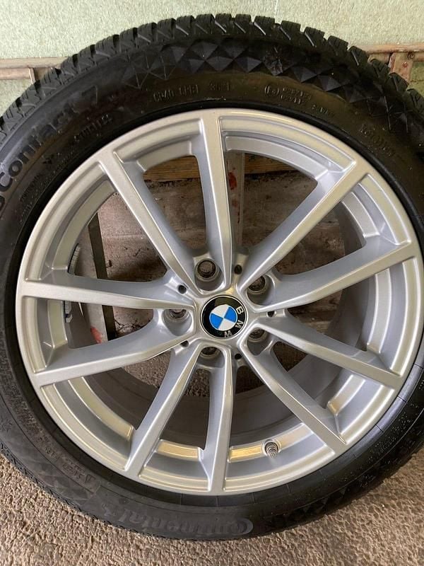 Begagnad BMW 330 292 HK (214 kW) 2022 Alpinvit