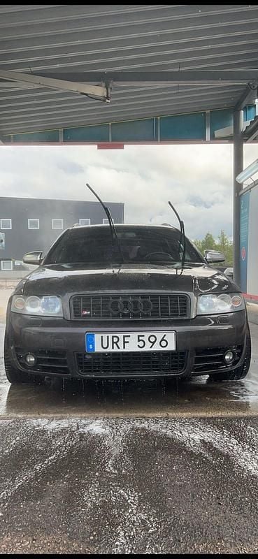 Begagnad Audi A4 344 HK (253 kW) 2004 Kombi