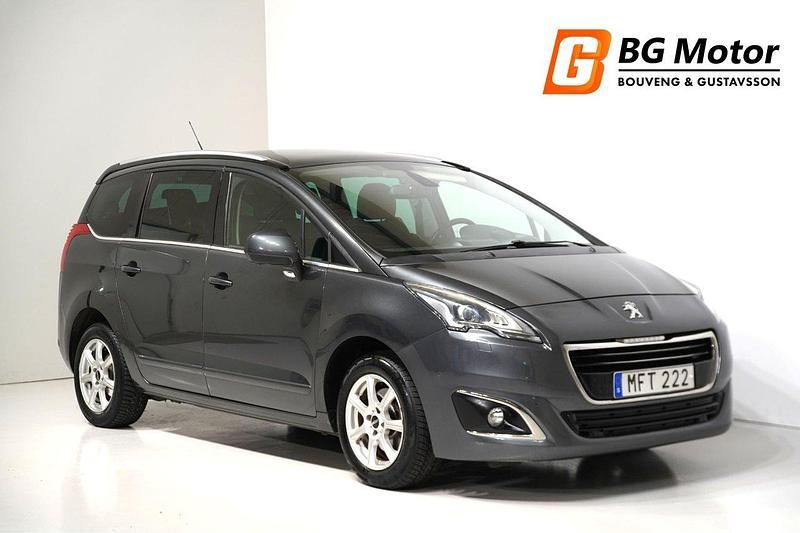 Mörkgrå Begagnad 2015 Peugeot 5008 Allure Minibuss | 114 900 kr (Lite dyr) - Bild 1/4