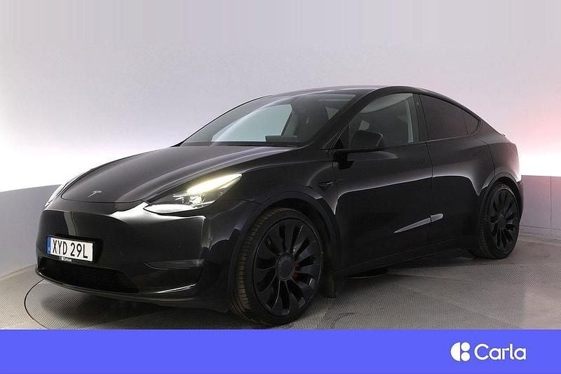 Svart Begagnad 2022 Tesla Model Y Performance SUV | 396 900 kr (Marknadspris) - Bild 1/4