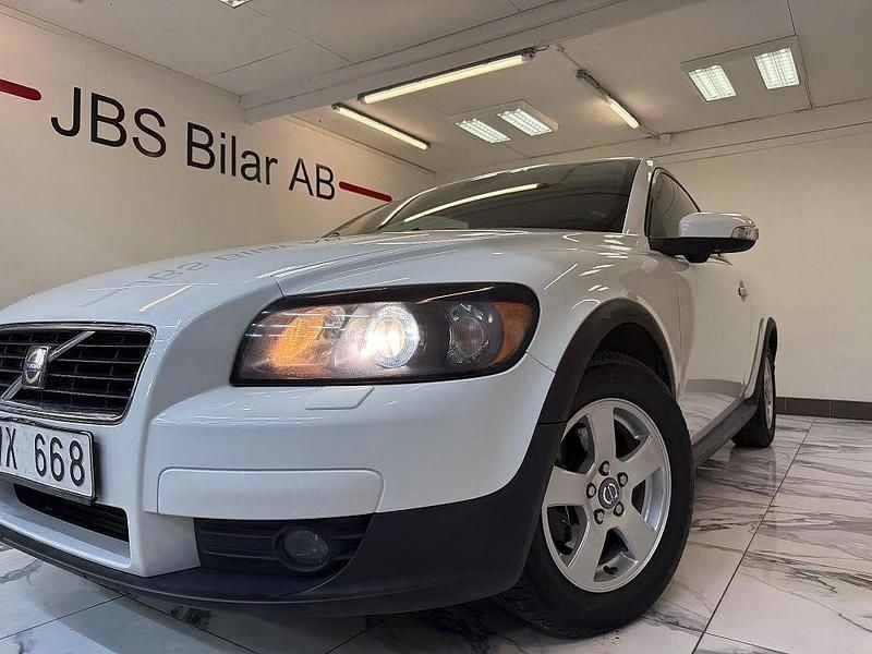 Begagnad Volvo C30 Summum 136 HK (100 kW) 2008 Vit Halvkombi