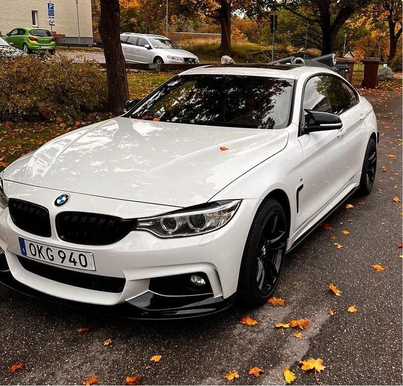 Vit Begagnad 2017 BMW 420 Gran Coupé M Sport Sportkupé | 239 900 kr (Marknadspris) - Bild 1/4
