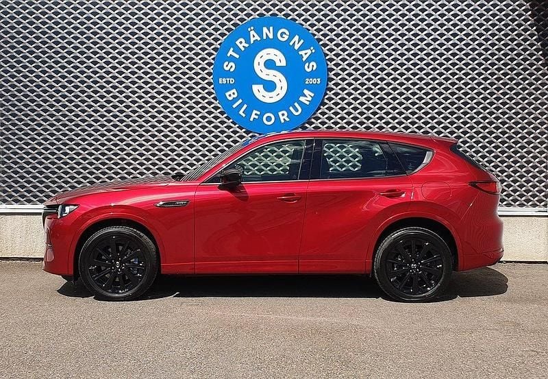 Röd Ny 2025 Mazda CX-60 Homura-Line SUV | 563 300 kr (Superpris) - Bild 1/4