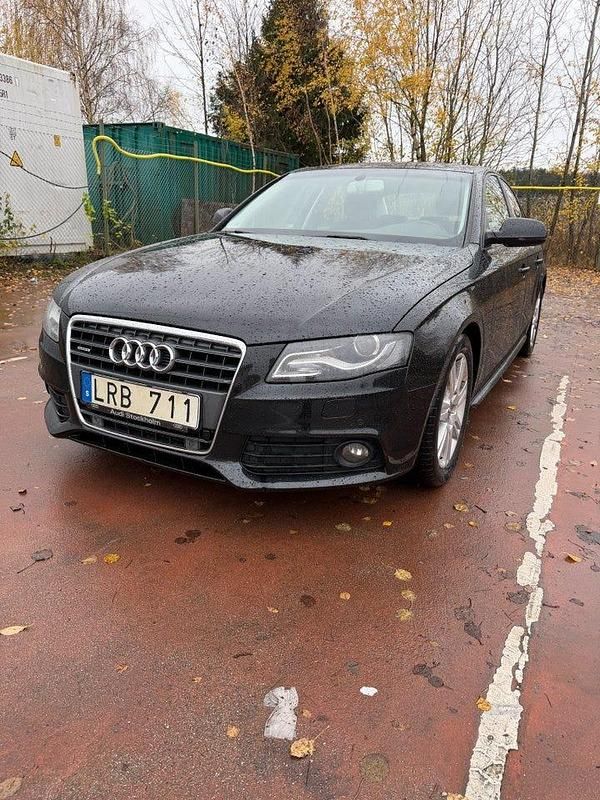 Svart Begagnad 2011 Audi A4 Sedan | 65 000 kr - Bild 1/4