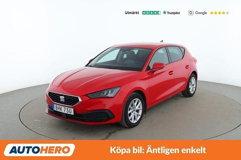Röd Begagnad 2020 Seat Leon Style Halvkombi | 158 000 kr (Marknadspris) - Bild 1/4