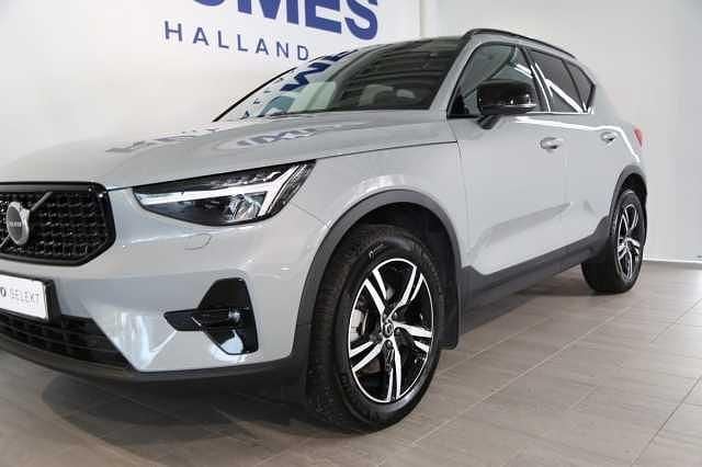 Begagnad Volvo XC40 197 HK (144 kW) 2024 SUV