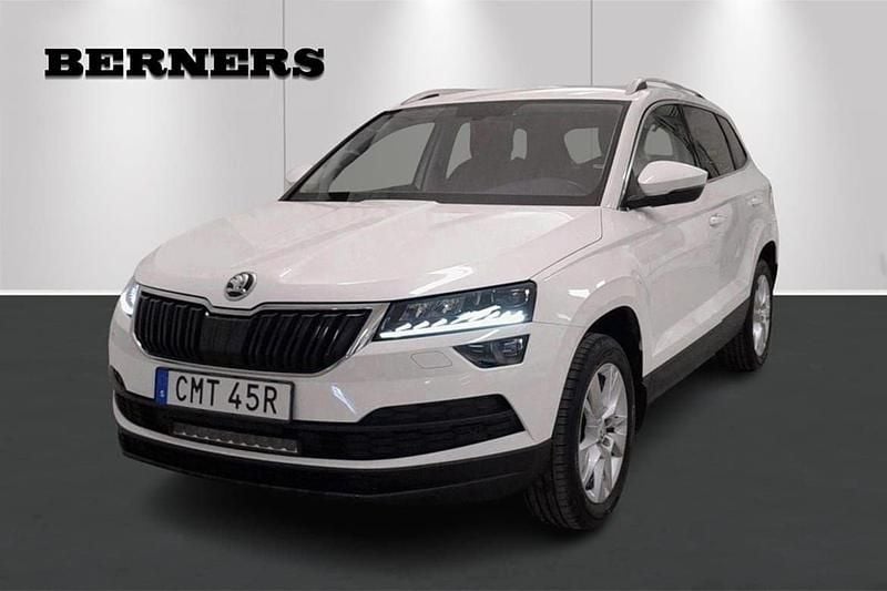 Vit Begagnad 2019 Skoda Karoq Style SUV | 209 900 kr (Bra pris) - Bild 1/4