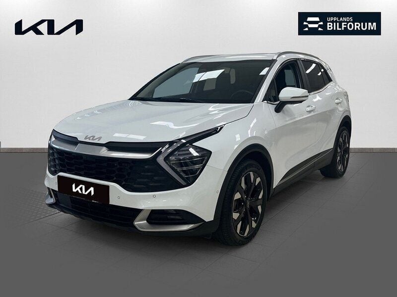 Vit Begagnad 2023 Kia Sportage Advance SUV | 369 000 kr (Marknadspris) - Bild 1/4