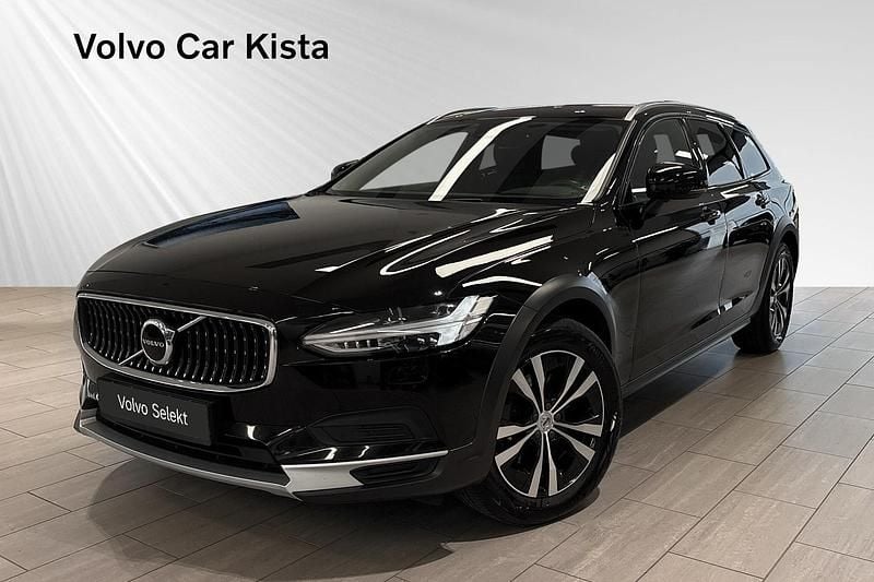 Svart Begagnad 2022 Volvo V90 CC Kombi | 399 900 kr (Marknadspris) - Bild 1/3