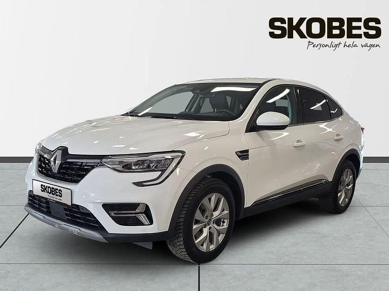 Begagnad Renault Arkana Techno 144 HK (105 kW) 2023 Vit SUV