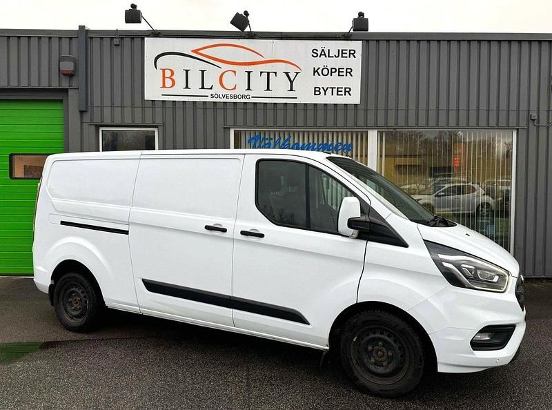 Vit Begagnad 2018 Ford Transit Custom Van | 169 900 kr (Marknadspris) - Bild 1/4