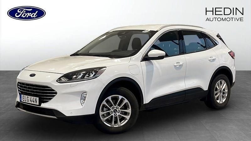 Vit Begagnad 2023 Ford Kuga Titanium SUV | 259 900 kr (Marknadspris) - Bild 1/4