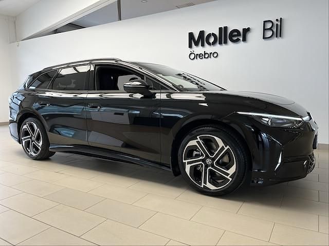 Ny 2025 VW ID.7 GTX Sedan | 713 500 kr (Marknadspris) - Bild 1/4