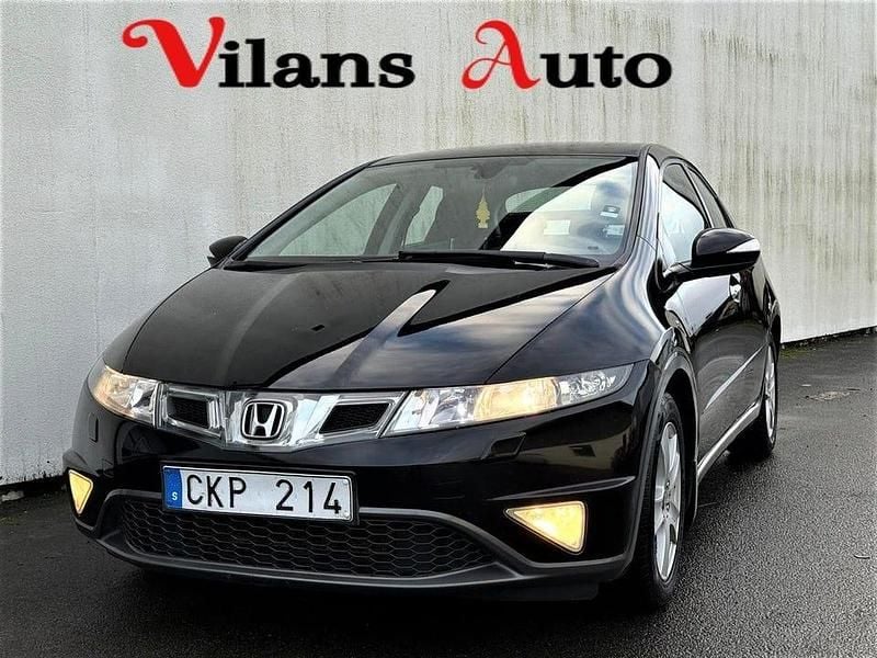 Svart Begagnad 2010 Honda Civic Sport Halvkombi | 49 900 kr (Bra pris) - Bild 1/4