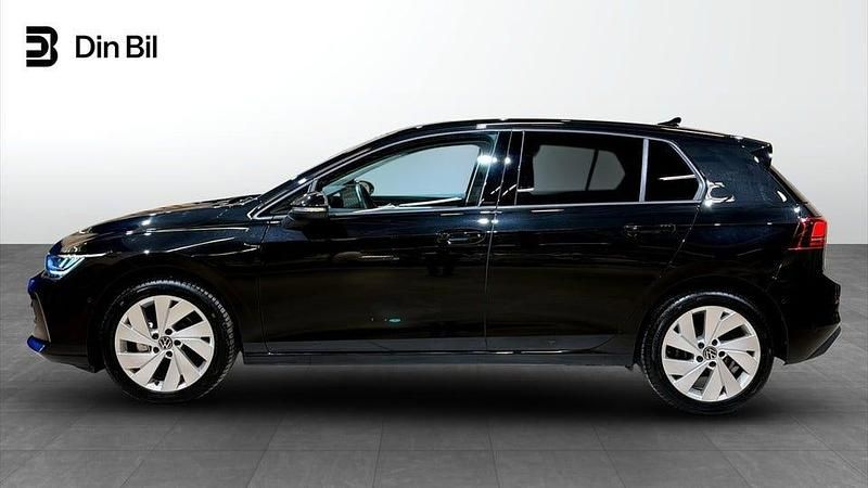 Begagnad VW Golf VIII Edition 150 HK (110 kW) 2025 Svart