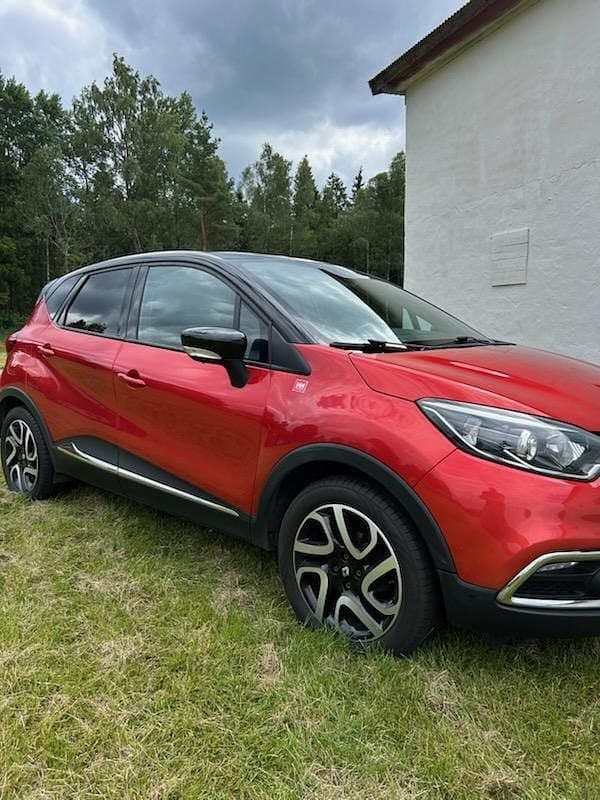 Begagnad 2014 Renault Captur SUV | 87 000 kr (Marknadspris) - Bild 1/4