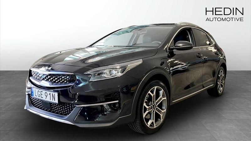 Begagnad 2022 Kia XCeed Advance SUV | 219 900 kr (Superpris) - Bild 1/4