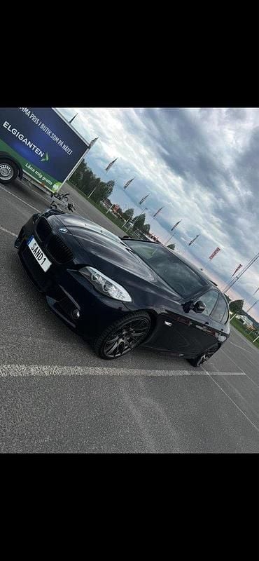 Blå Begagnad 2011 BMW 535 M Sport Sedan | 170 000 kr (Bra pris) - Bild 1/2
