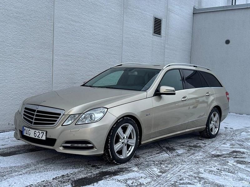 Begagnad Mercedes E220 Avantgarde 170 HK (125 kW) 2012 Brun Kombi