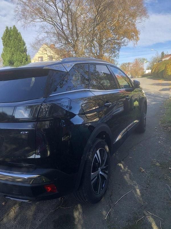 Svart Begagnad 2023 Peugeot 3008 GT SUV | 345 000 kr (Dyr) - Bild 1/4