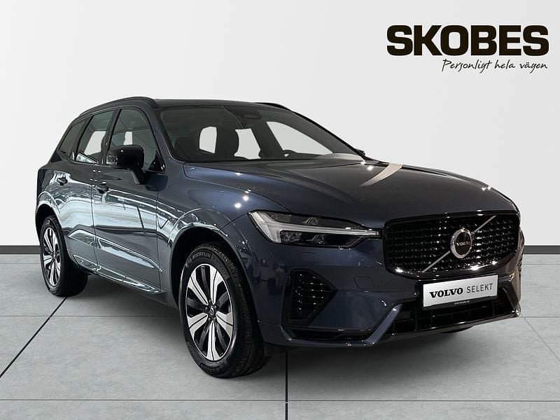 Blå Begagnad 2025 Volvo XC60 SUV | 569 300 kr (Dyr) - Bild 1/3
