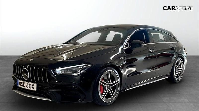 Svart Begagnad 2023 Mercedes CLA45 AMG AMG Kombi | 514 900 kr (Bra pris) - Bild 1/4