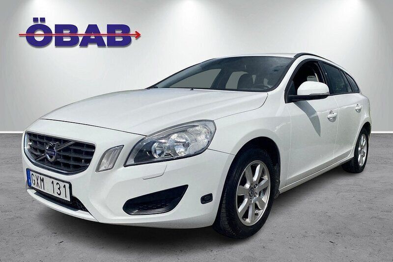 Vit Begagnad 2012 Volvo V60 Kinetic Kombi | 88 900 kr (Marknadspris) - Bild 1/4