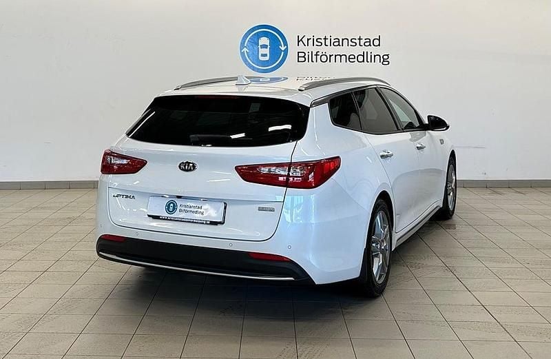 Begagnad Kia Optima Sport 205 HK (150 kW) 2019 Vit Kombi