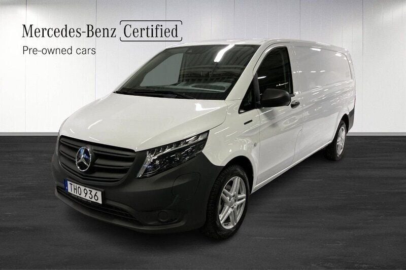 Vit Begagnad 2023 Mercedes e-Vito Minibuss | 387 375 kr - Bild 1/4
