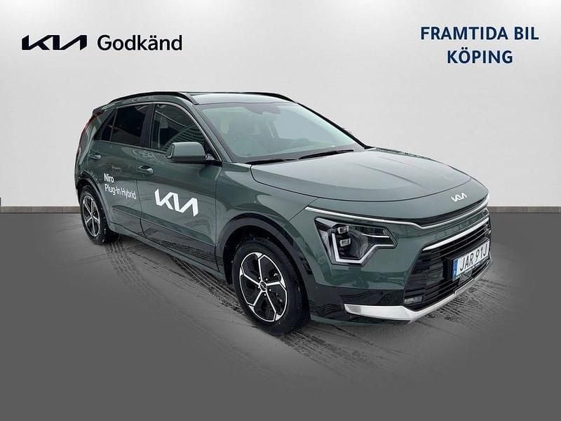 Begagnad Kia Niro Advance 184 HK (135 kW) 2023 Mörkgrön SUV