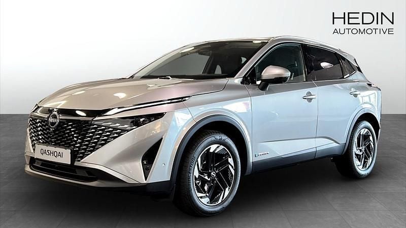 Ny 2025 Nissan Qashqai N-Connecta SUV | 394 800 kr - Bild 1/4