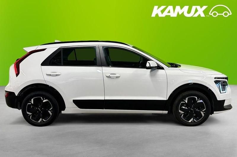 Begagnad Kia e-Niro 160 kW (218 HK) 2022 Vit SUV