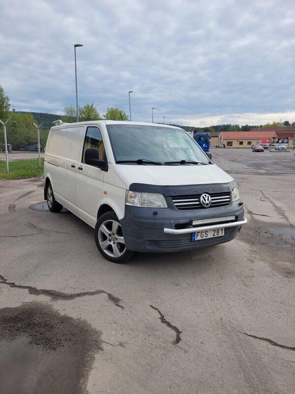Vit Begagnad 2007 VW T5 Van | 65 000 kr (Marknadspris) - Bild 1/4