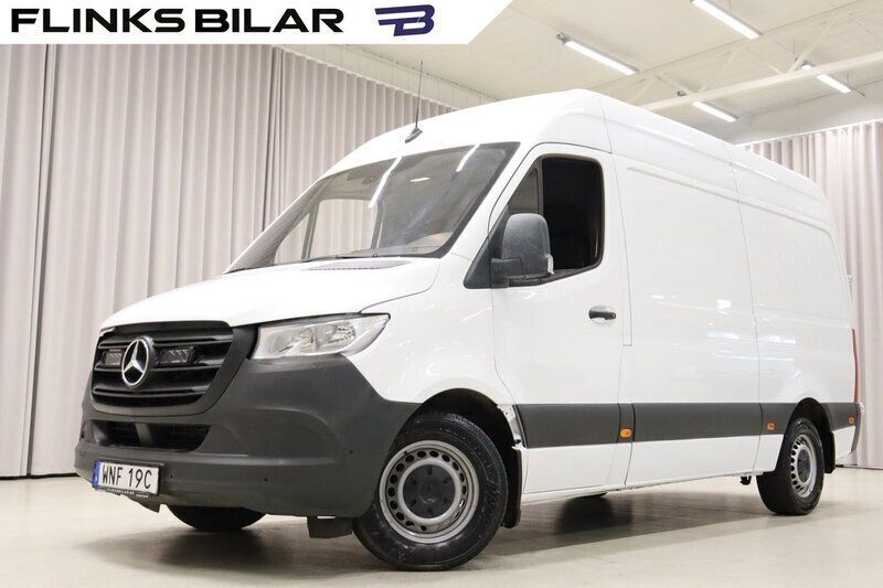 Vit Begagnad 2021 Mercedes Sprinter Van | 309 900 kr - Bild 1/4