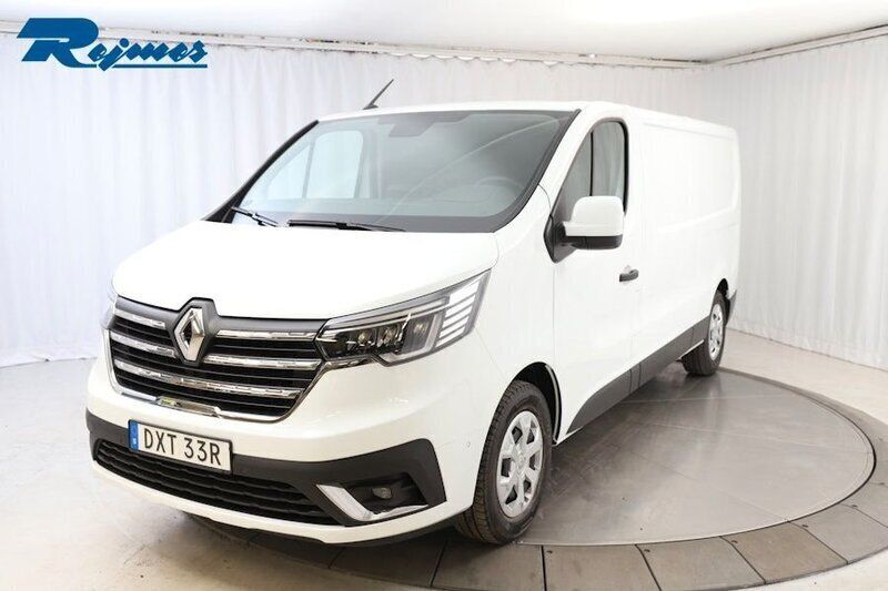 Vit Ny 2024 Renault Trafic Van | 558 000 kr (Dyr) - Bild 1/4