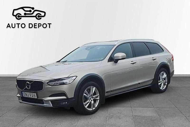 Ljusbrun Begagnad 2018 Volvo V90 CC Plus Kombi | 199 900 kr (Dyr) - Bild 1/4