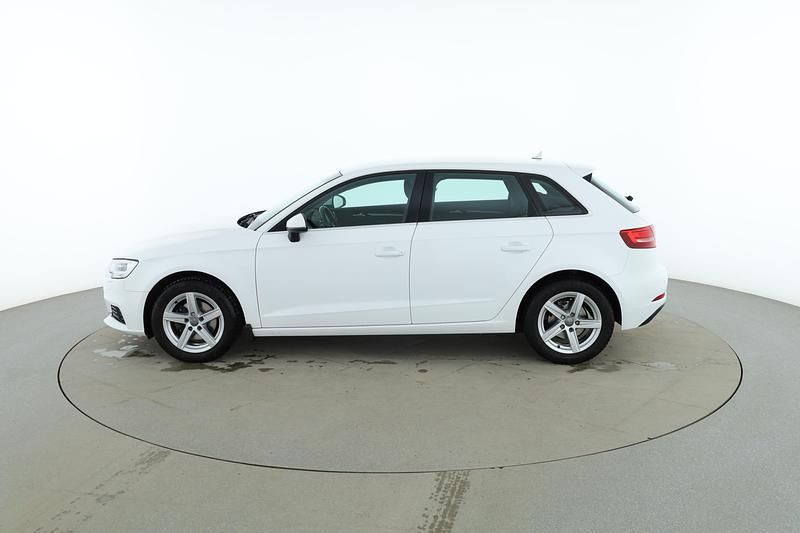 Begagnad Audi A3 117 HK (86 kW) 2016 Vit Sedan