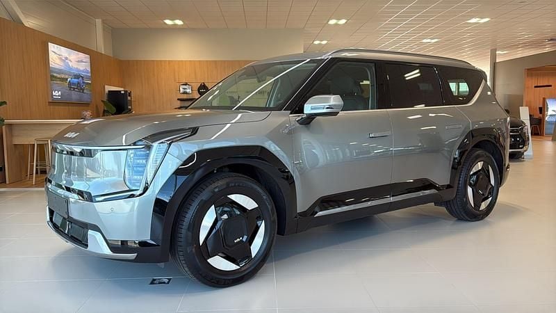 Ny 2025 Kia EV9 SUV | 732 350 kr - Bild 1/4