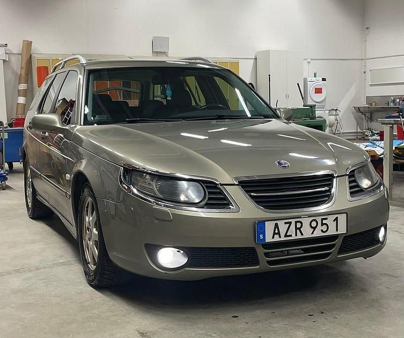Peppergreen Begagnad 2008 Saab 9-5 Vector Kombi | 23 000 kr - Bild 1/4