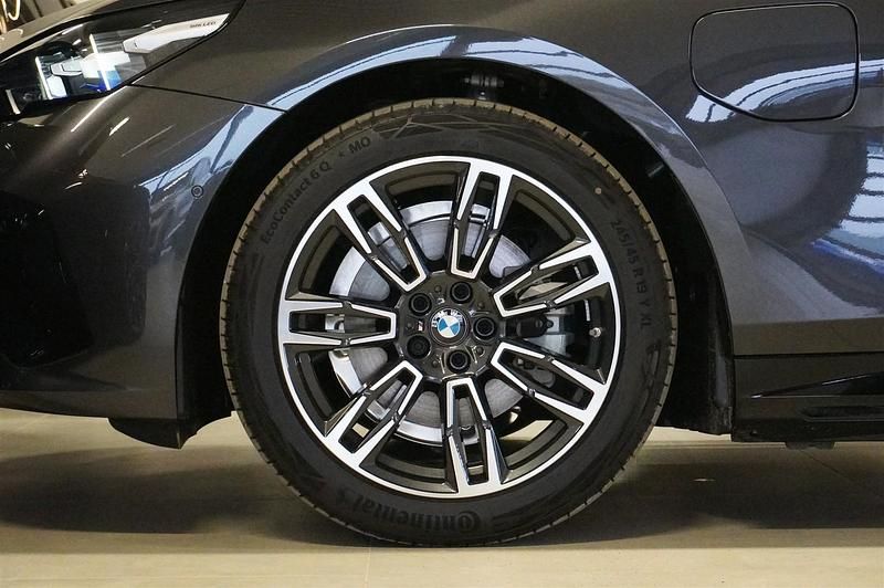 Ny BMW 530 Shadowline 2026 Grå Kombi