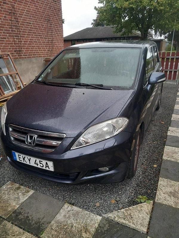 Blå Begagnad 2006 Honda FR-V Minibuss | 20 000 kr (Superpris) - Bild 1/4
