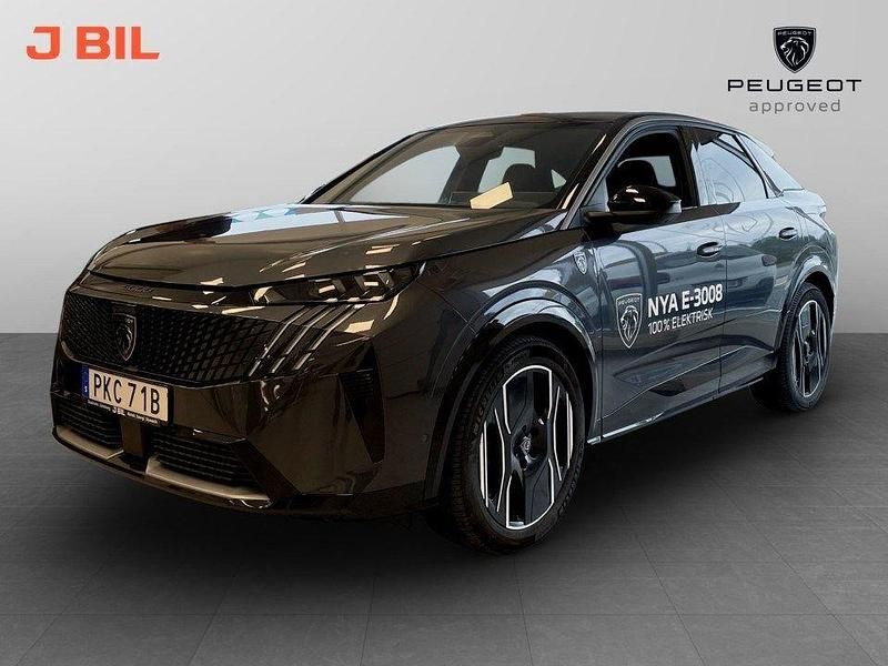 Grå Begagnad 2024 Peugeot e-3008 Ultimate SUV | 499 900 kr - Bild 1/4
