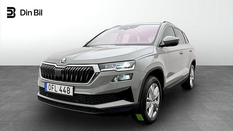 Begagnad Skoda Karoq Style 150 HK (110 kW) 2023 Grå SUV