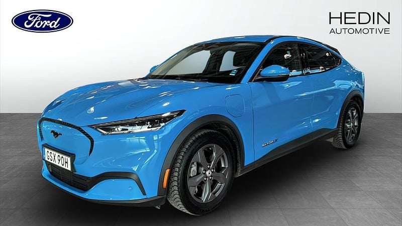 Begagnad 2022 Ford Mustang Halvkombi | 364 900 kr - Bild 1/4