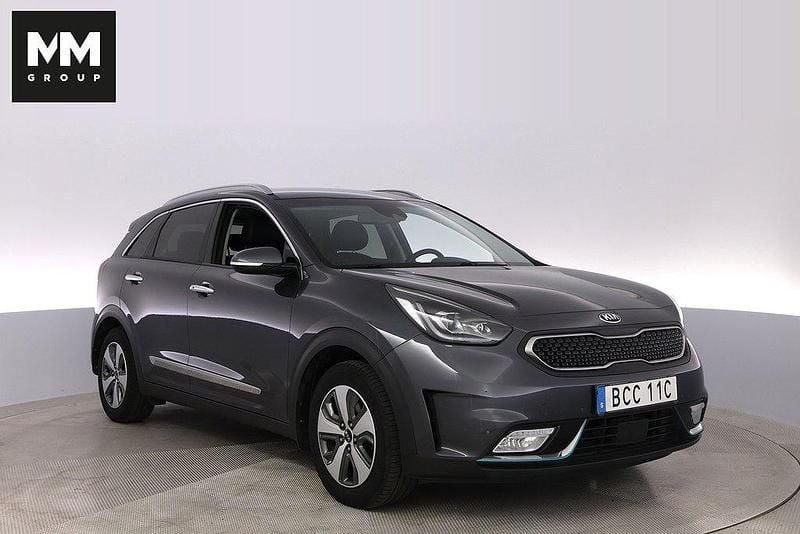 Grå Begagnad 2019 Kia Niro Advance SUV | 178 000 kr (Marknadspris) - Bild 1/4