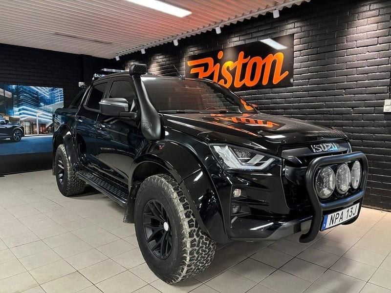 Svart Begagnad 2021 Isuzu D-Max Pickup | 622 500 kr - Bild 1/4