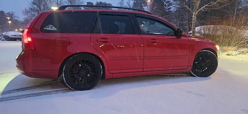 Begagnad 2012 Volvo V50 Momentum Kombi | 35 000 kr (Marknadspris) - Bild 1/4